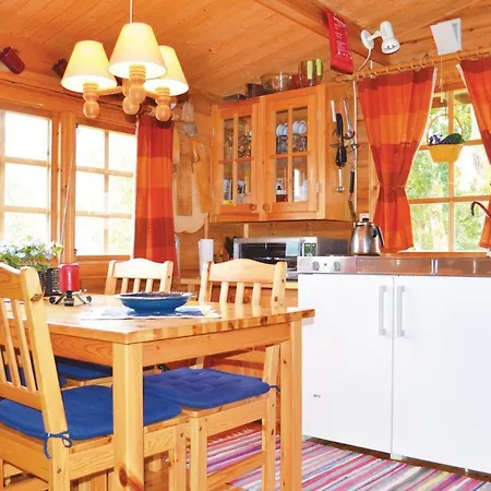 Holiday home Beautiful In With Kitchenette Norheimsund