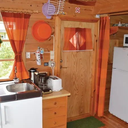 Beautiful In With Kitchenette *